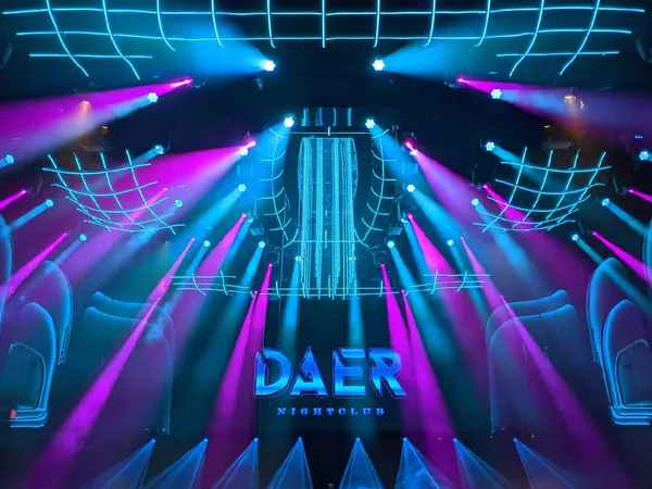 Ночной клуб DAER получает награду журнала Mondo