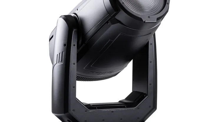 robe-iforte-fresnel-01.jpg