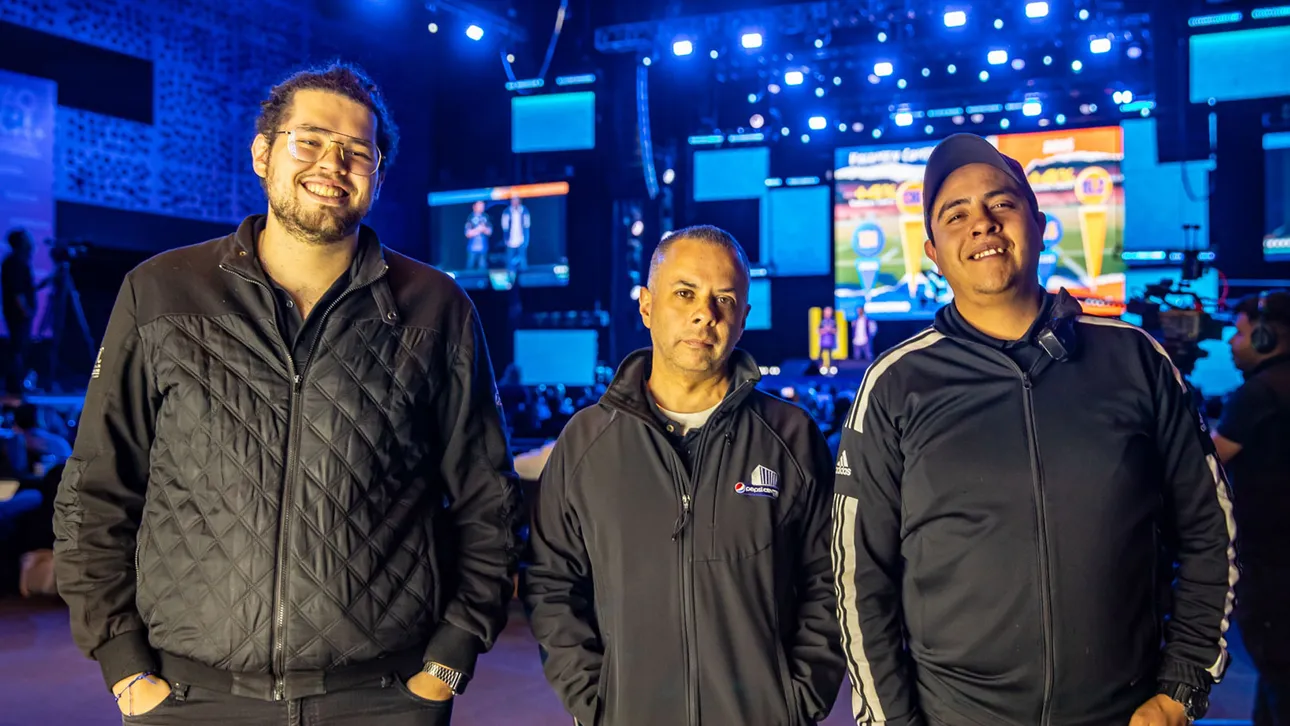 Pepsi Center Peps Up with Robe