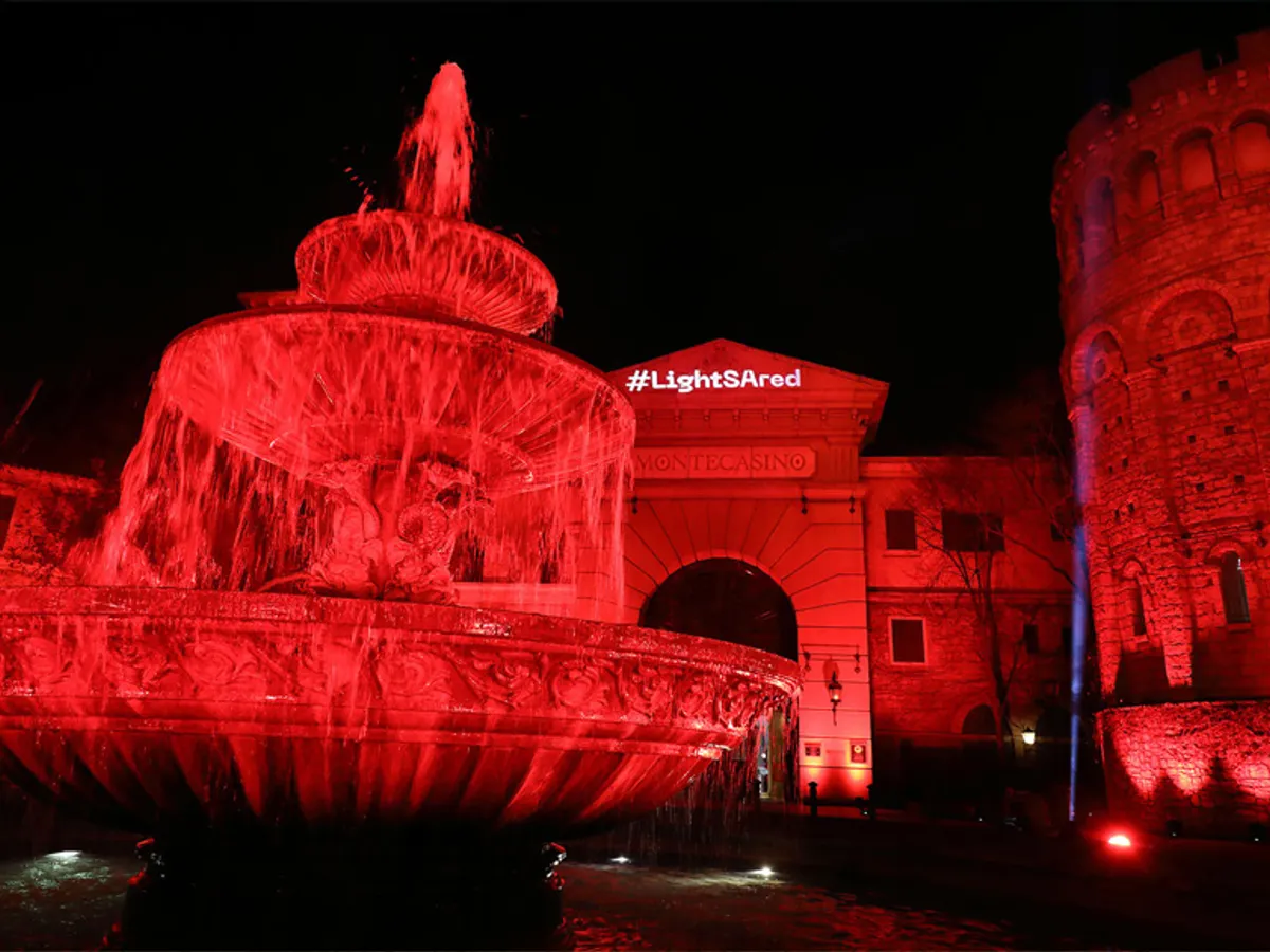 Robe at the #LightSARed Campaign