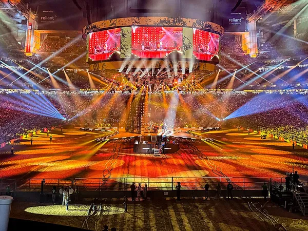 LD Systems Ramps Up the Robe for Rodeo Houston