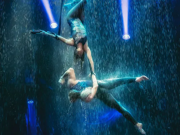 Robe Adds Some Magic to Circlassica Show