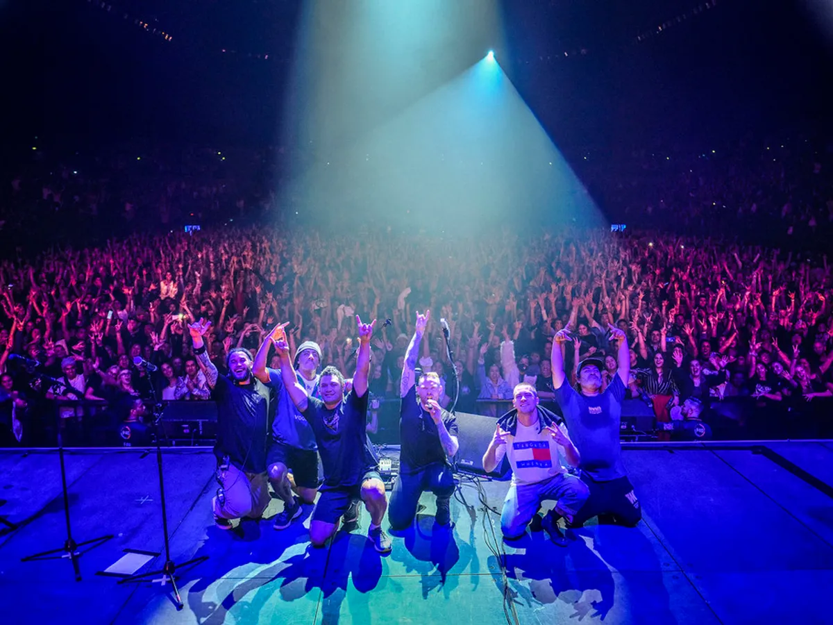 Robe Helps put Hands in The Air for L.A.B. Auckland Gig