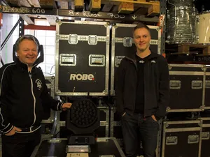 Musiklagret Loves Robe