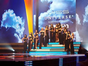 Robe Lights Miss Universe Slovakia 2011