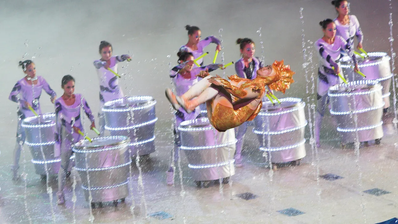 Robe Specified for Shenzhen Water Park Show