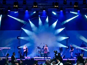 First Robe DLX Spots in Germany for i:TECS