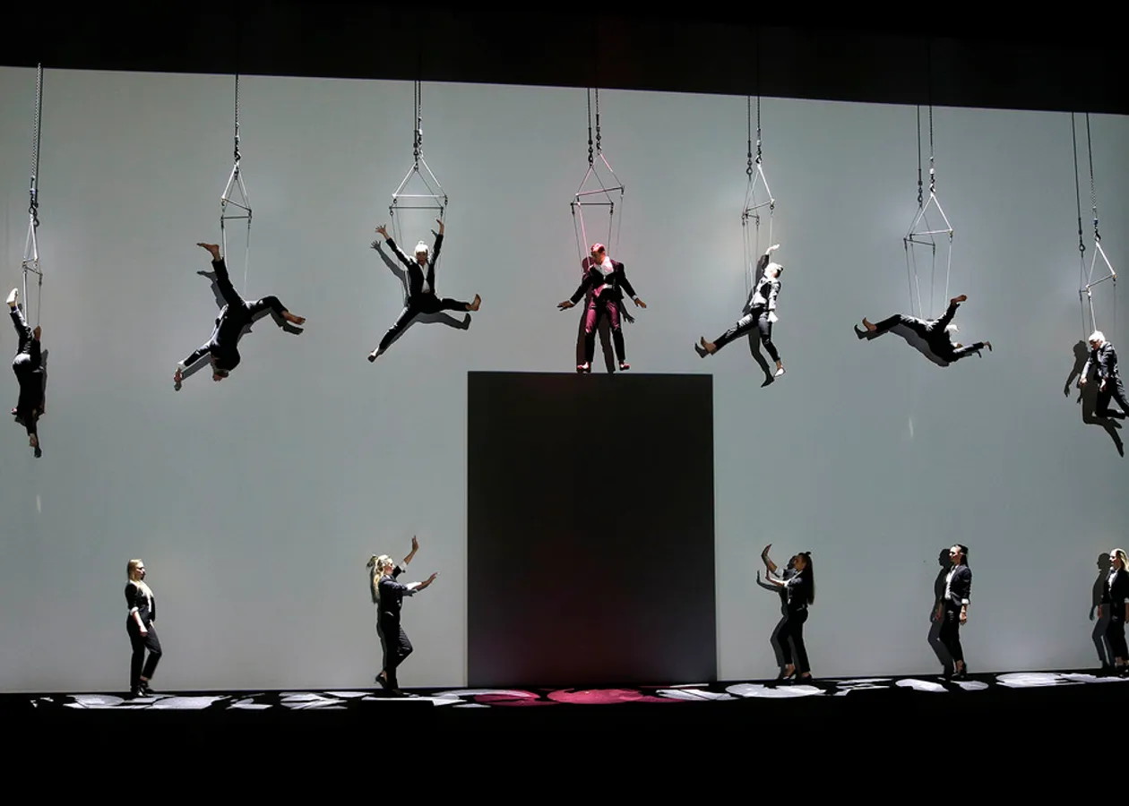 Robe MegaPointes Get Vertical for KVIFF Opening Ceremony