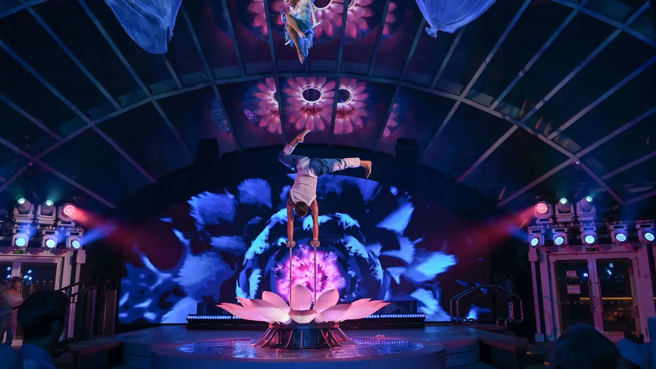Princess Cruises Chooses Robe for Groundbreaking Sun Princess ship ...