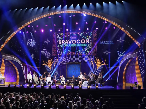 Robe Gets Fired Up for BravoCon Live Event