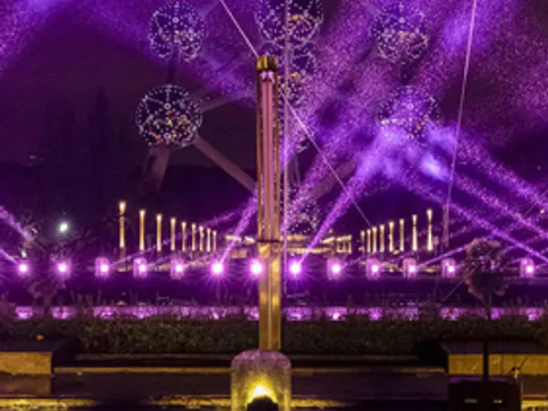 Laser Lights show in Brussels  Welcomes 2021