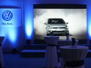 Robe LEDBeam 100s in the Driving Seat for VW Golf 7 in Serbia