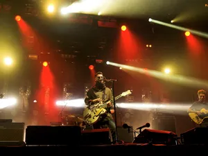 Courteeners’ Concrete Love for Robe