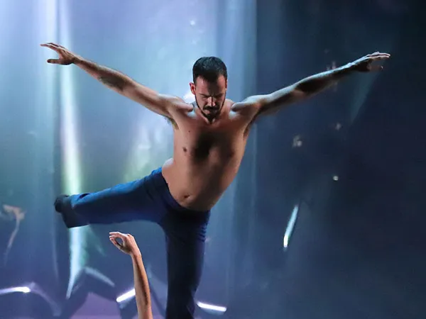 Robe T1s go “Upstream” for National Ballet of Portugal Production
