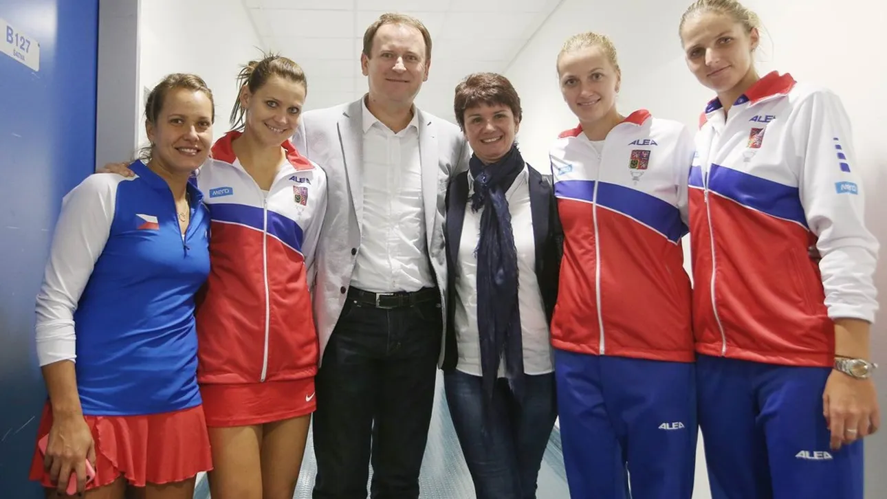 robe-fed-cup-ostrava-2015.jpg