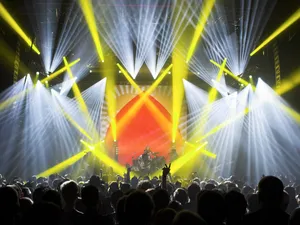 First Robe BMFLs Tour UK with Gaslight Anthem