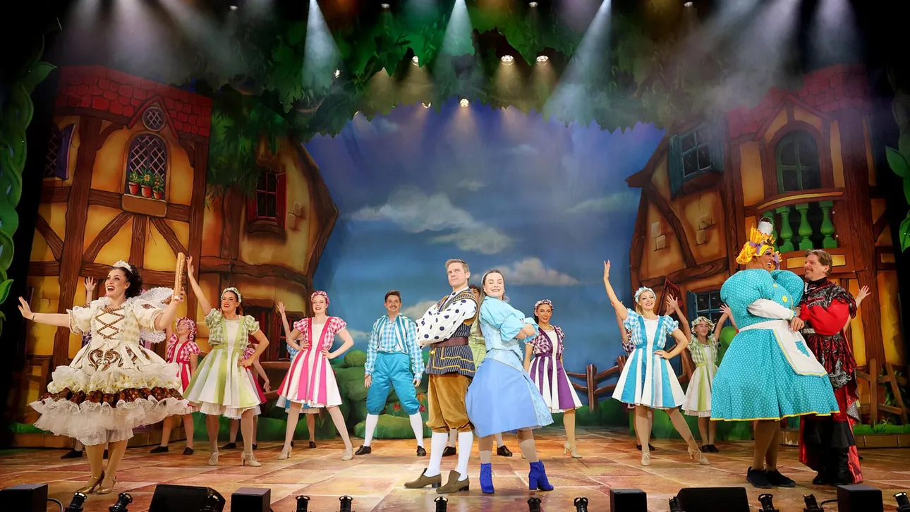 Robe brings Colour and Magic to Panto Season