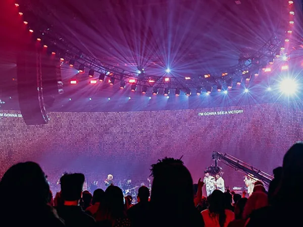 Robe LEDBeam 350s Assist with Transformation