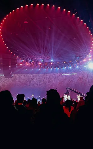 Robe LEDBeam 350s Assist with Transformation