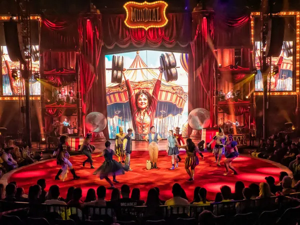 Robe Adds Some Magic to Circlassica Show