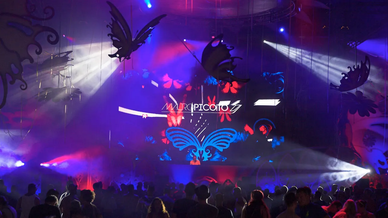 Robe Booms at Tomorrowland