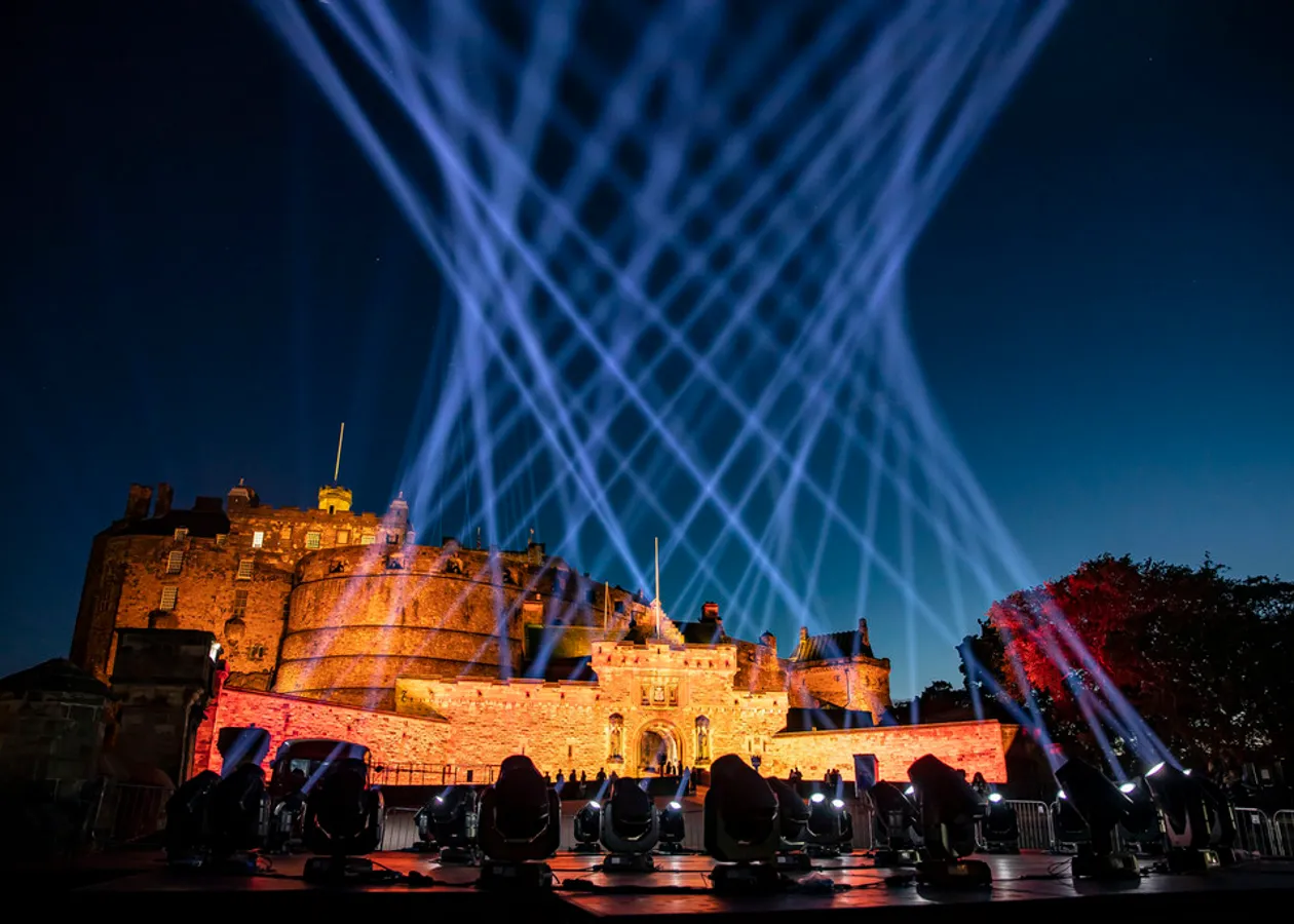 Robe iPointes for “My Light Shines On” in Edinburgh