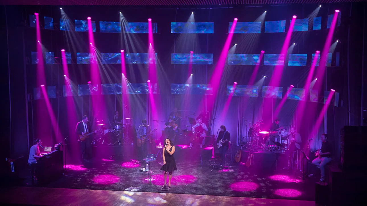 Rita Hits the Road Again with Robe
