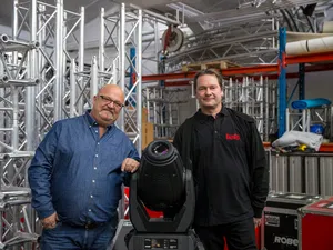 Lumini Invests in Robe DL Series