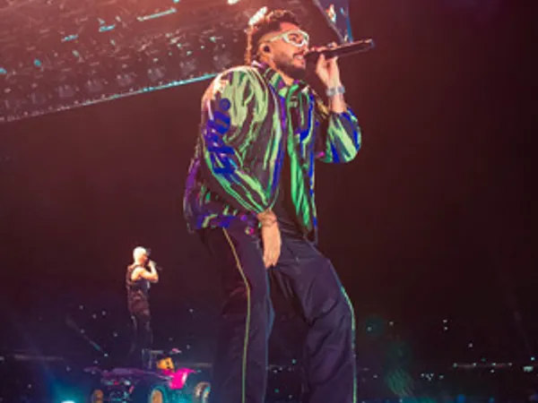 Robe Helps Maluma Put Medellin on the Map!