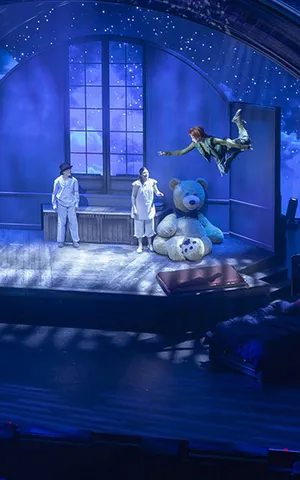 Peter Pan Flies with Luz Studio & Robe