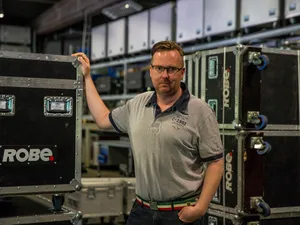 Woodlite Boosts Robe Stock