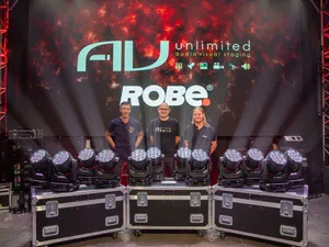 AV Unlimited with Robe!