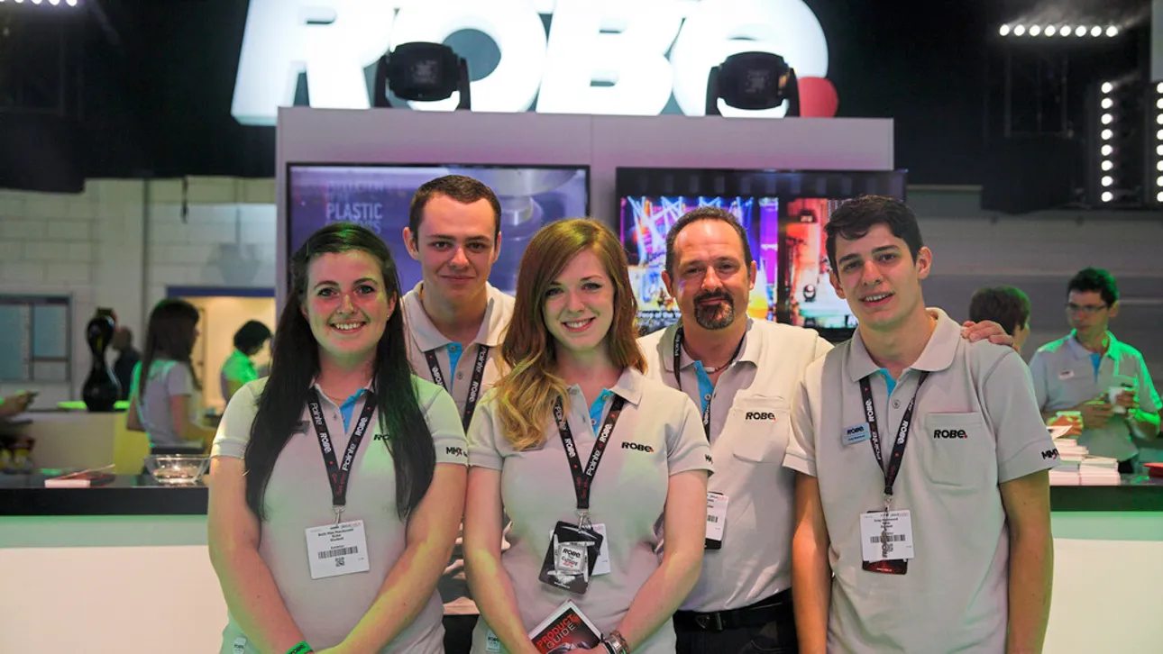 robe-plasa-students-2013.jpg