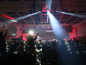 Spikie Makes UK Debut