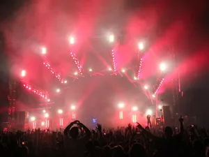 Prodigy Rocks Tel Aviv with Robe