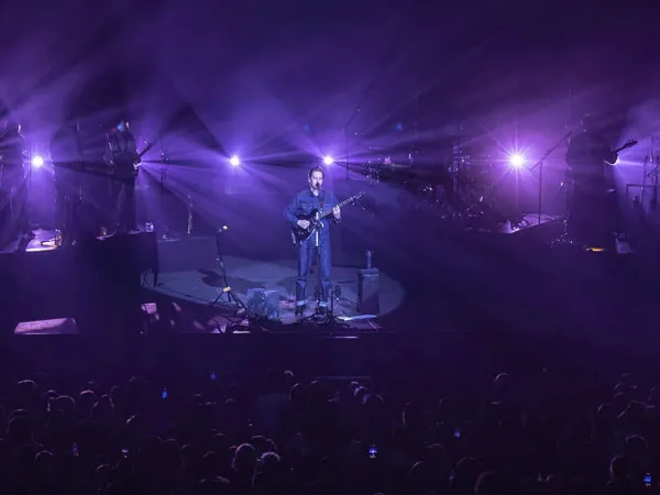 From Budapest to Auckland, Robe Shines for George Ezra