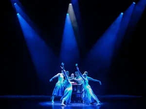 Robe Helps the Cogétama Ballet Story Unfold