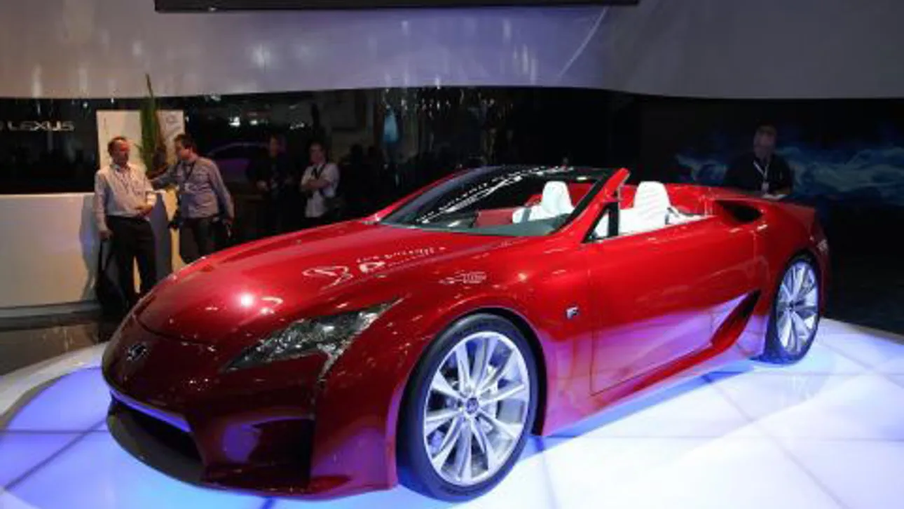 Robe_Melbourne_Motor_Show_09_lexus-lf-a-roadster-supercar.jpg